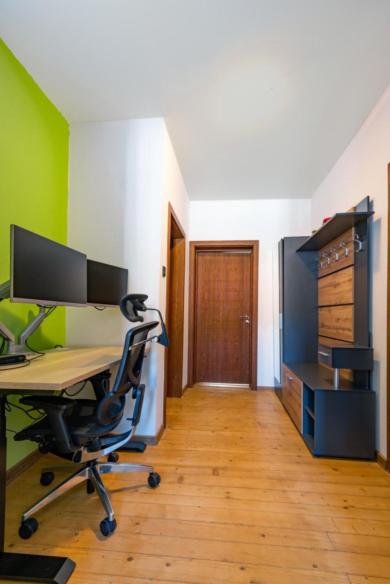Апартаменти Devin Coworking & Coliving Екстер'єр фото